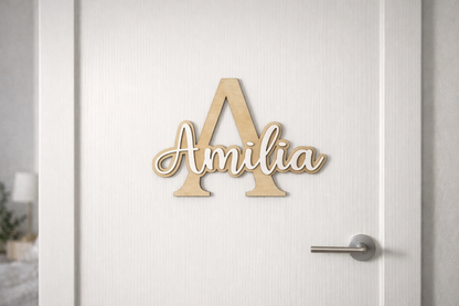Personalisierter Holz Schriftzug mit Initiale & Name